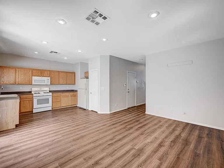 9909 Wingate Creek Ct — Photo 18