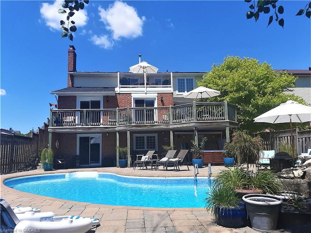 2494 Cavendish Dr, Burlington, ON L7P 3T9 Zillow