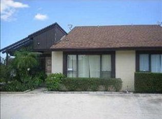3782 Mil Pond Ct, Greenacres, FL 33463