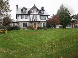 518 S Broad St, Lititz, PA 17543