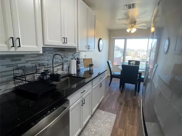 333 Liberty St APT 15, Little Ferry, NJ 07643