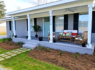 9850 Twin Beech Rd, Fairhope, AL 36532