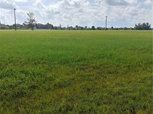 519 NW 32nd Pl, Cape Coral, FL 33993