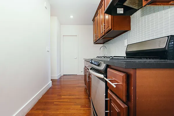 Rented by Nooklyn NYC LLC | media 26