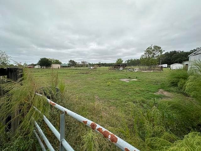 1st image of 1868 County Road 639