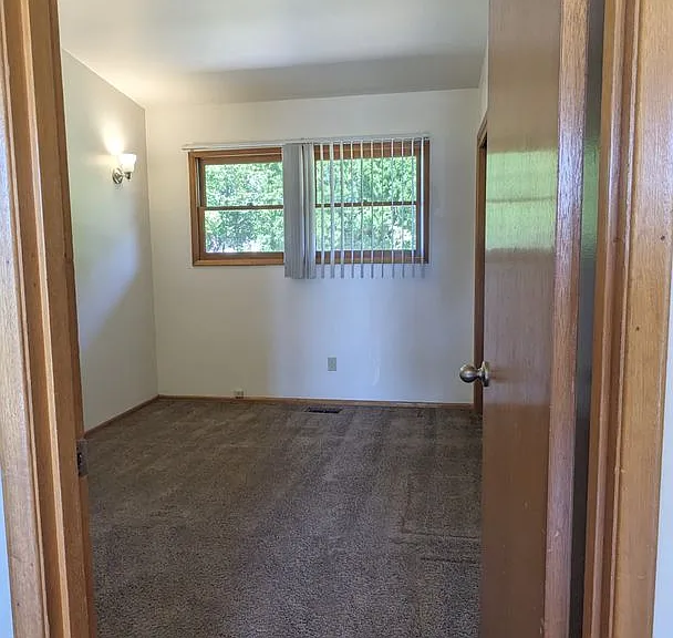 Bel Air Apartments — Photo 49