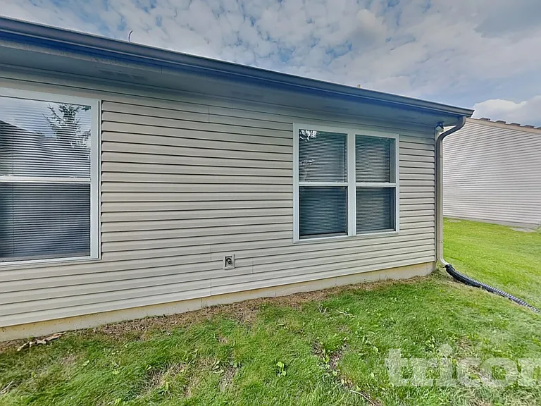 2522 Swan Sea Dr — Photo 16