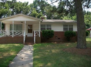 528 Calloway Dr, Raleigh, NC 27610