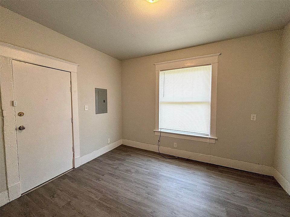 This is the layout for 1627 Alston Unit 3