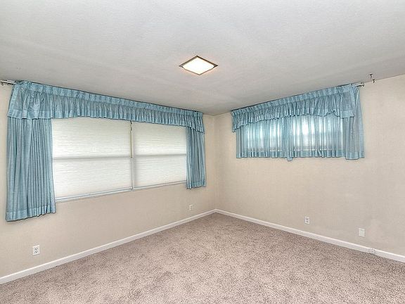 4th image of 6737 La Loma Dr