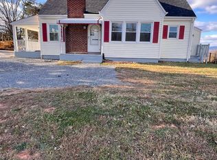 136 Wright Shop Rd, Madison Heights, VA 24572