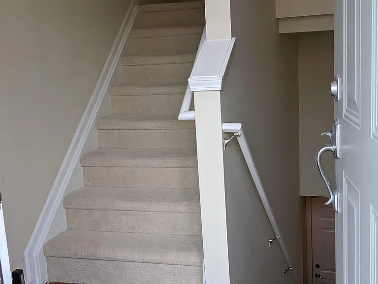 28001 Hopkins Dr — Photo 2