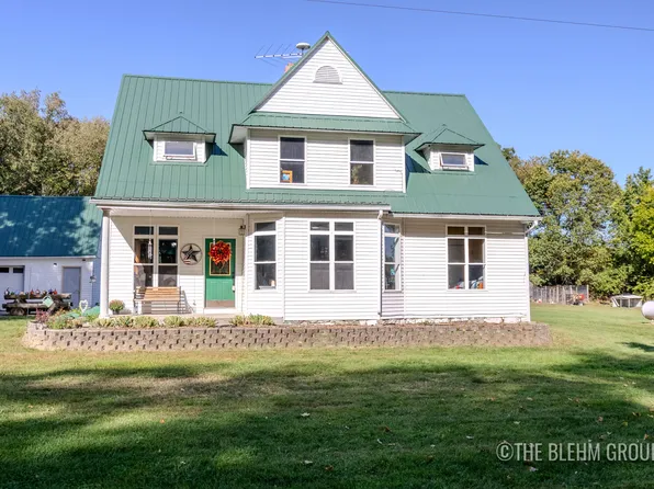 13435 Stacey St NE, Greenville, MI 48838