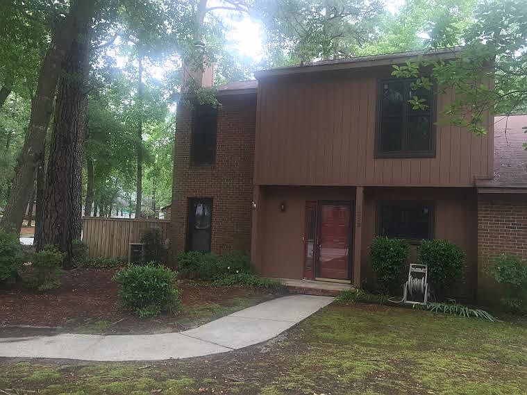 1st image of 1252 Ash Cir