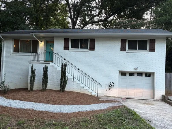 3424 Shawnee Trl SE, Smyrna, GA 30080