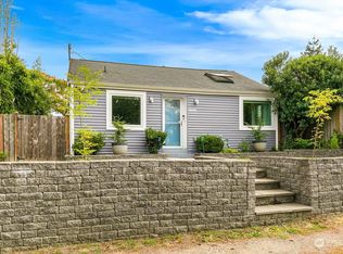 9246 22nd Ave SW, Seattle, WA 98106