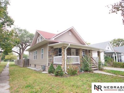 945 S 6th St, Lincoln, NE, 68508
