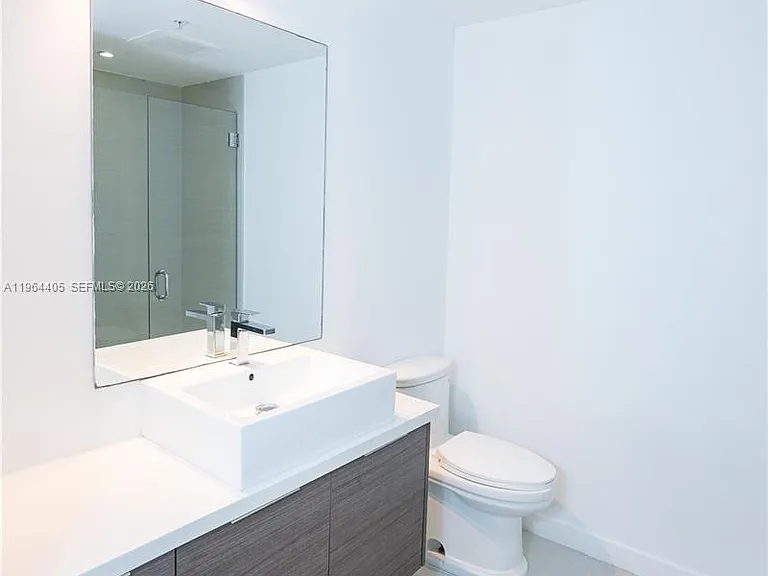 1010 SW 2nd Ave #606 — Photo 9