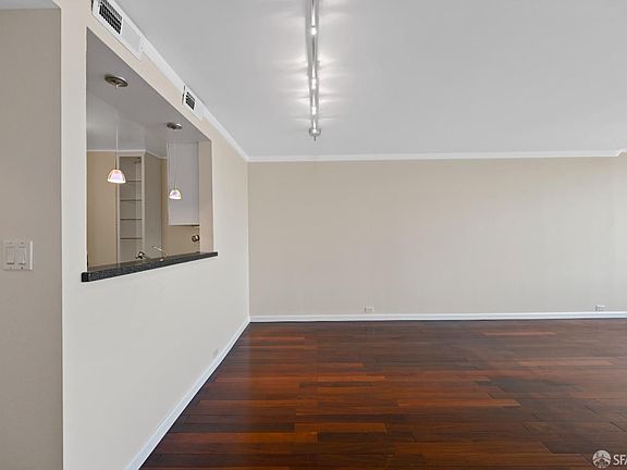 5th image of 150 Lombard St APT 604