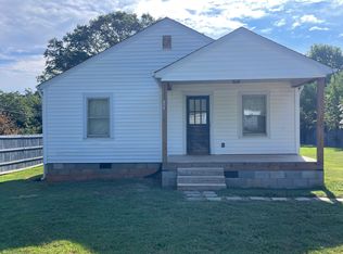 121 Spring St, Reidville, SC 29375