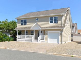 102 Kathryn Ave, Seaside Park, NJ 08752