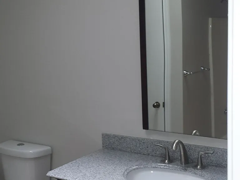 503 Hollow Ct — Photo 6