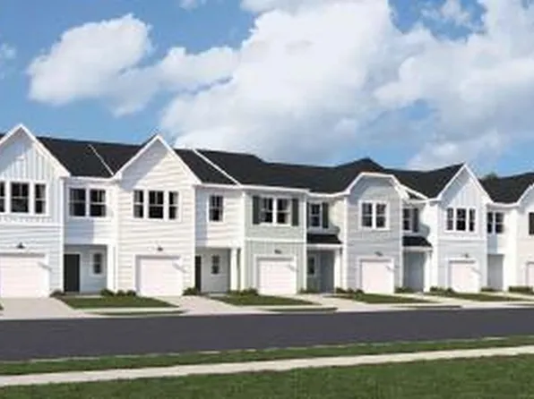 744 Ridgley Dr, Summerville, SC 29486