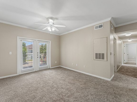 4th image of 4106 John Stockbauer Dr #426