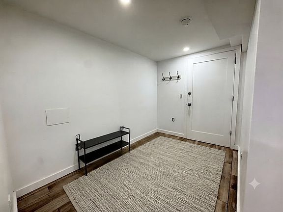 5th image of 60-88 67th Ave #1