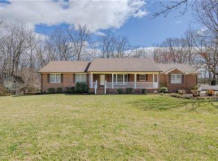 1635 Sandy Cross Rd, Burlington, NC 27217