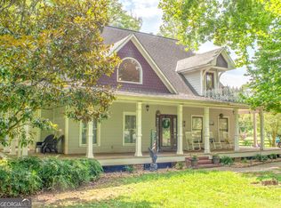 626 Park Ave SE, Lindale, GA 30147