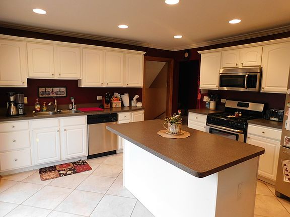 5th image of 7749 Sequoia Ct