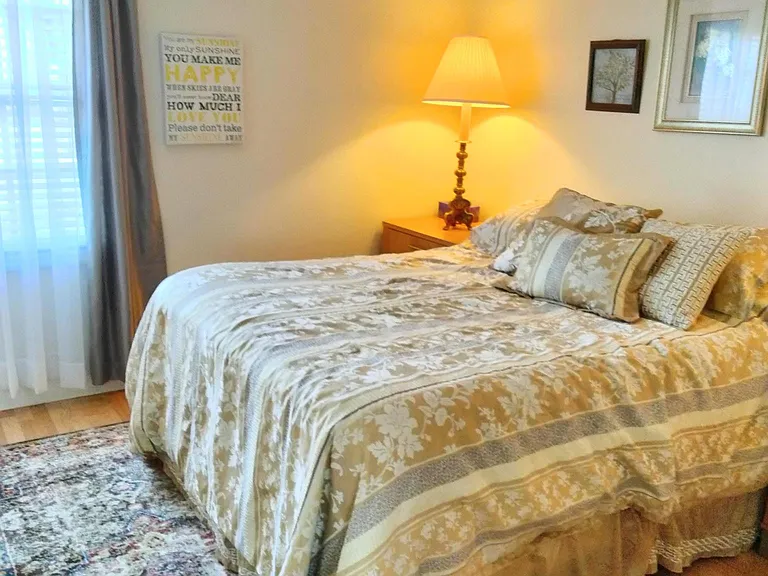 5156 Beach Dr SE #B — Photo 8