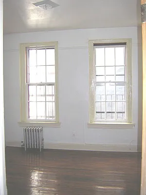 Rented by AWC Real Estate | media 6