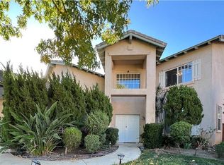 820 Shepard Crest Dr, Corona, CA 92882