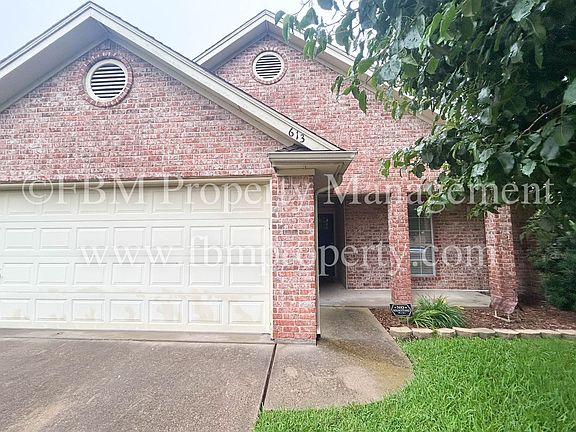 2nd image of 613 Tulane Dr