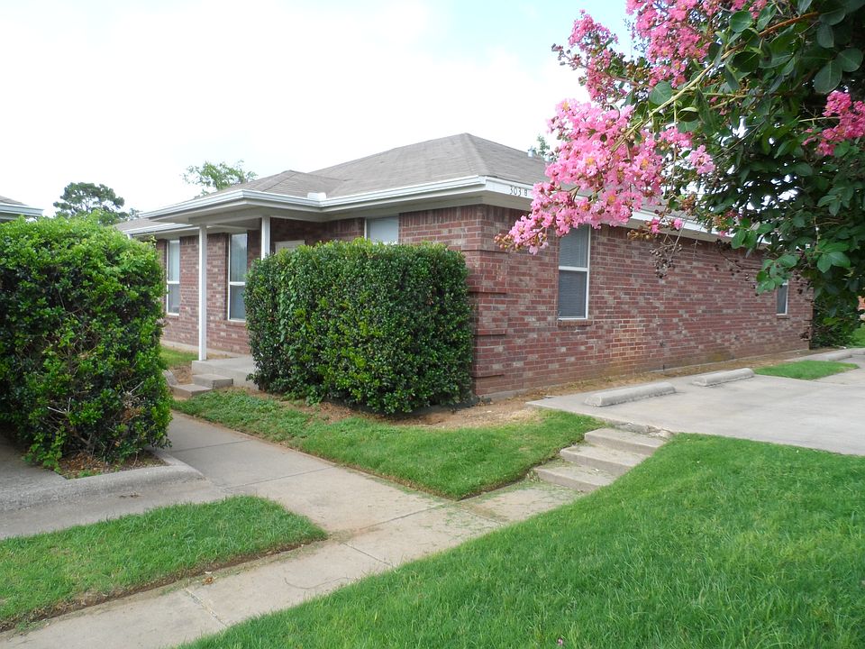 1st image of 303 Pecan St APT B