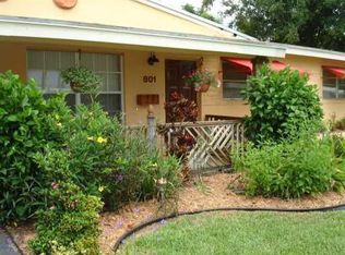 2151 NW 28th St, Oakland Park, FL 33311