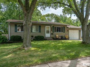 4827 Gaines St, Davenport, IA