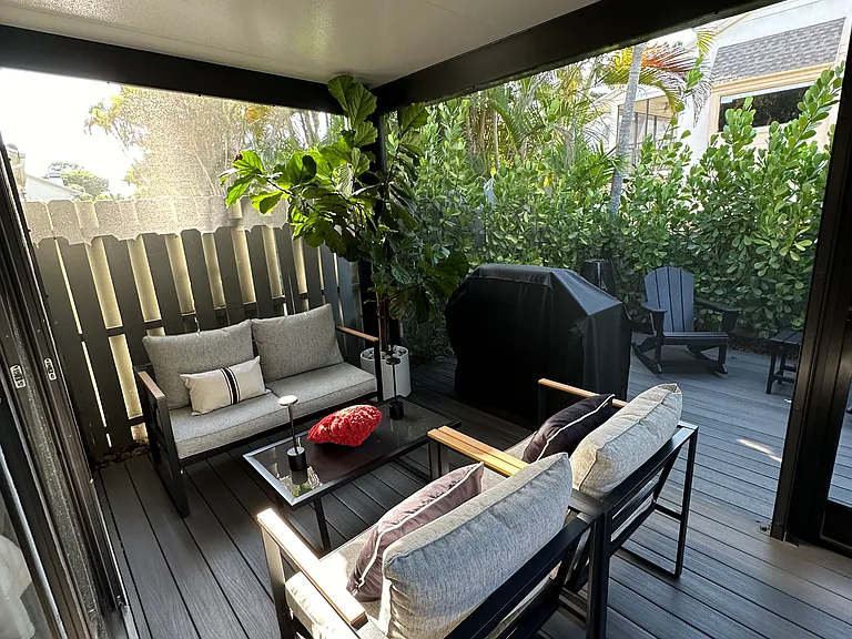 850 Meadowland Dr #D — Photo 10