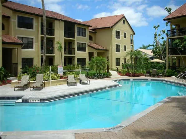 4341 W McNab Rd APT 18, Pompano Beach, FL 33069