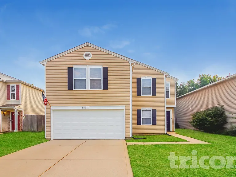 8312 Centenary Dr — Photo 1