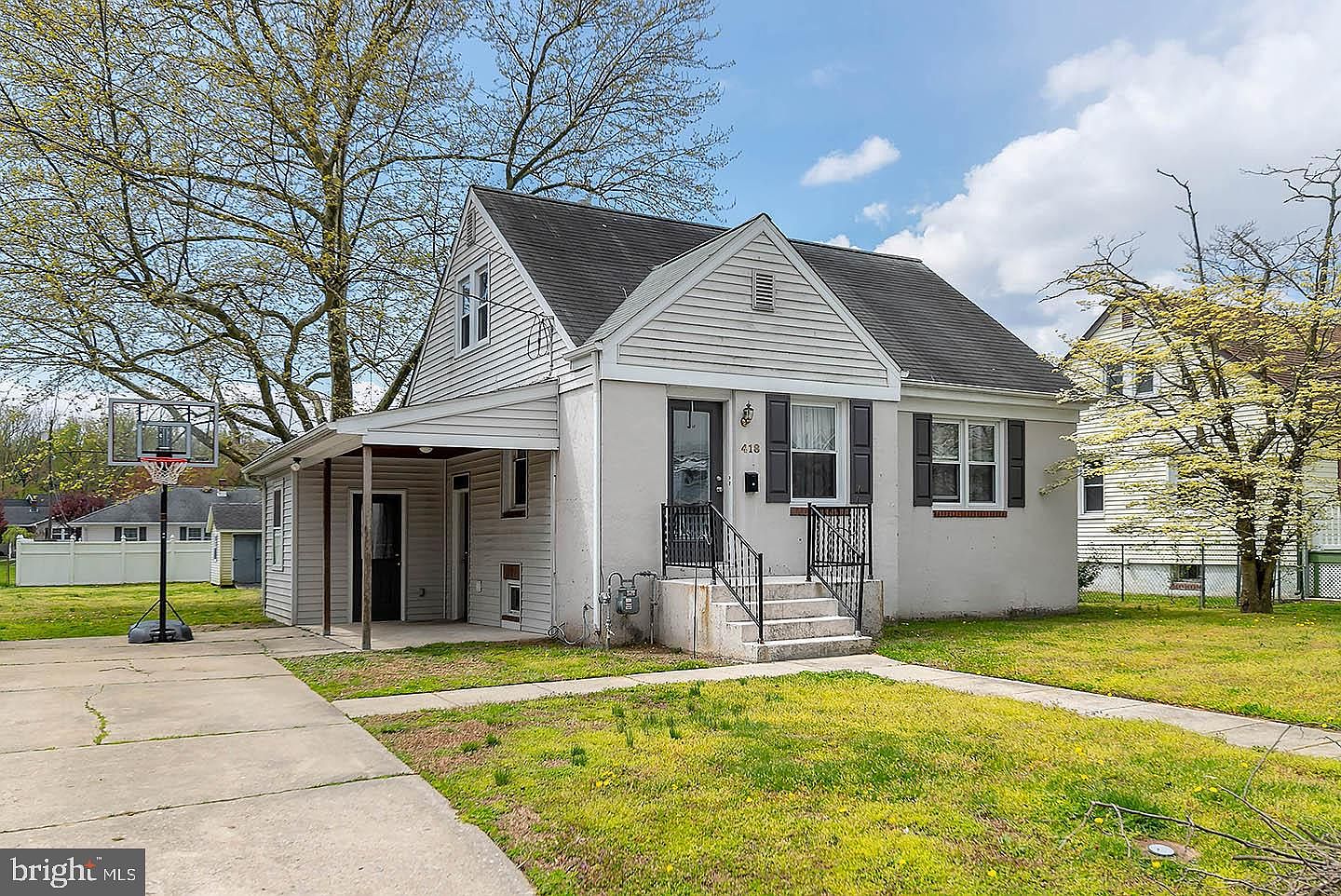 418 Ives Ave, Carneys Pt, NJ 08069 | Zillow