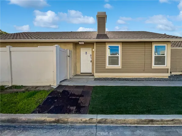 1186 Express Cir, Colton, CA 92324