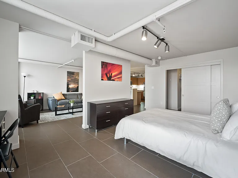 535 W Thomas Rd #212 — Photo 16