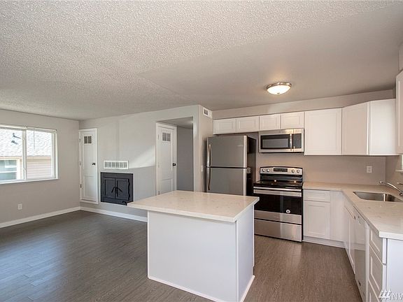 5th image of 6724 Pacific Ave