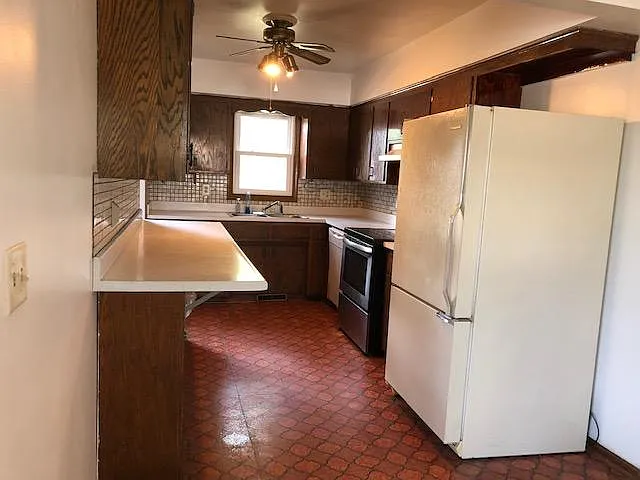 5209 Greenfield Ave — Photo 5