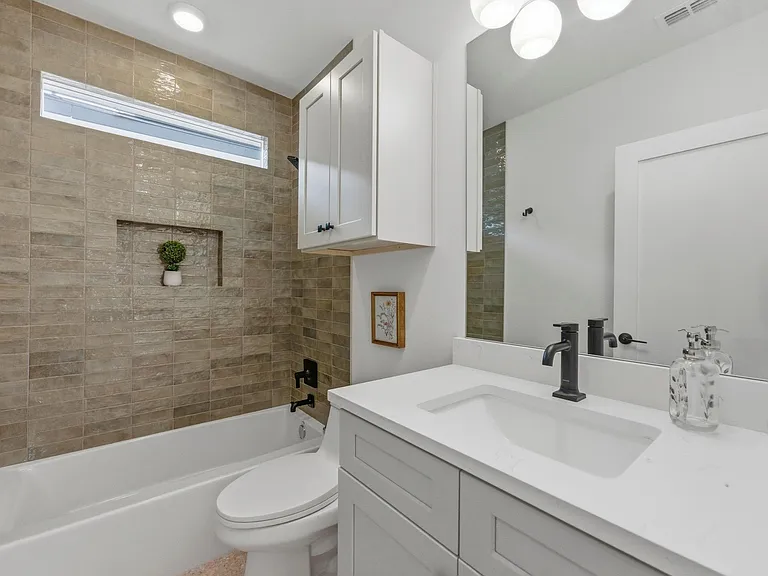 1199 Coleto St — Photo 17