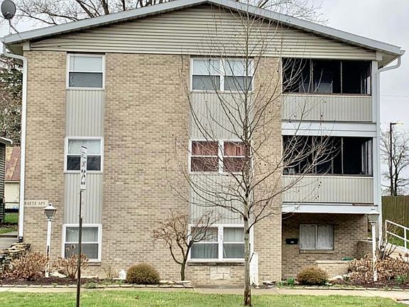 3rd image of 519 1/2 S Sandusky St #0