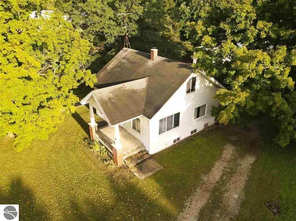 6980 Church St, Ellsworth, MI 49729